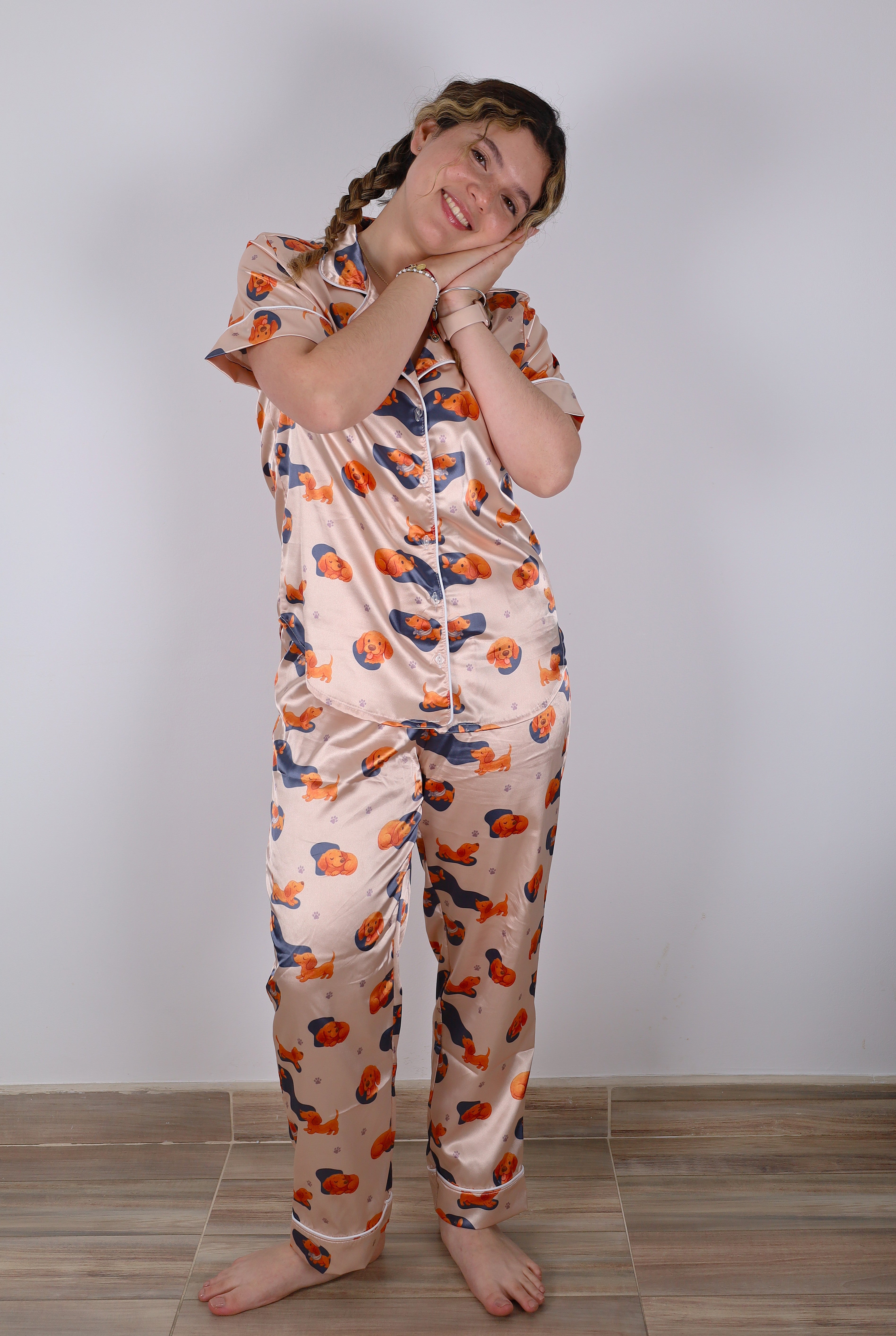 Pijama Salchi Nights